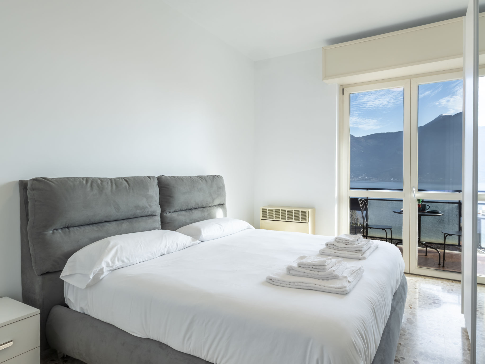 Lovere Balcony View-Binnen