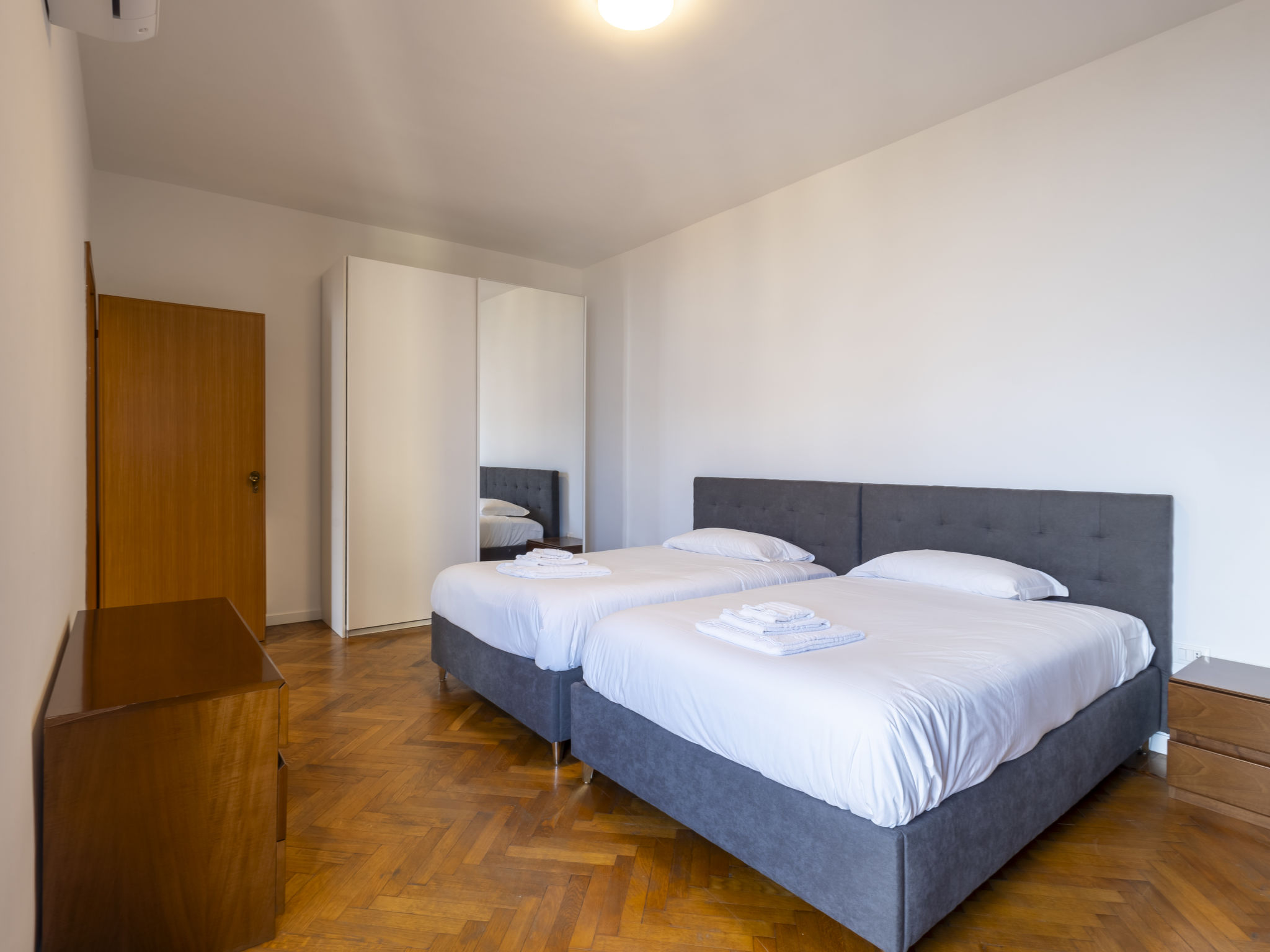 Lovere Balcony View-Binnen