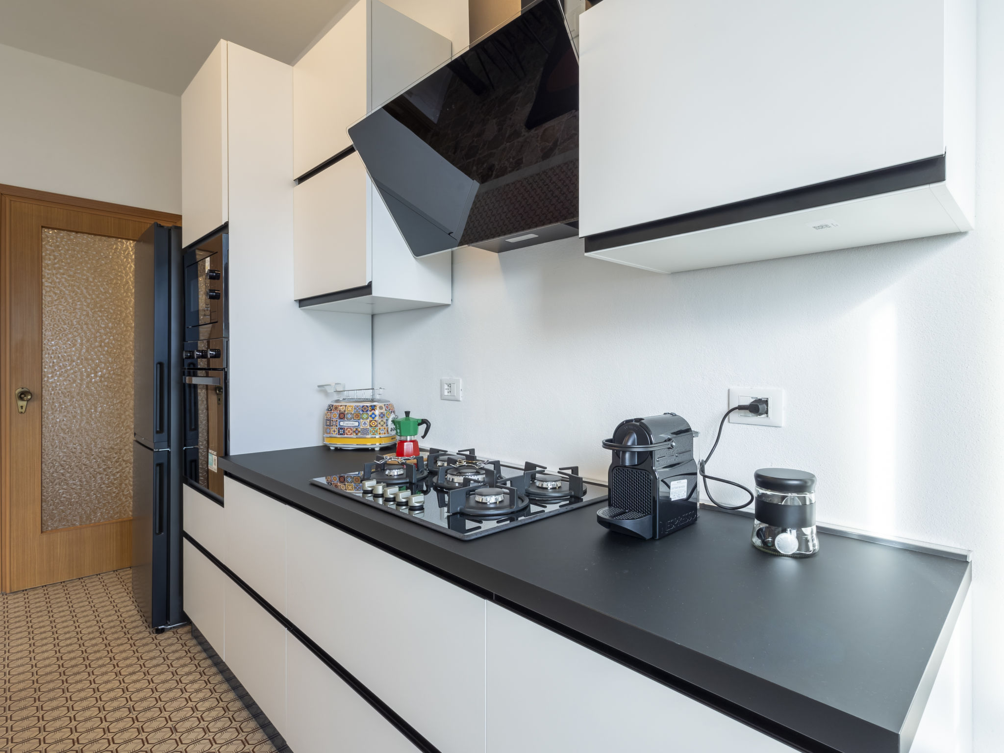 Lovere Balcony View-Binnen