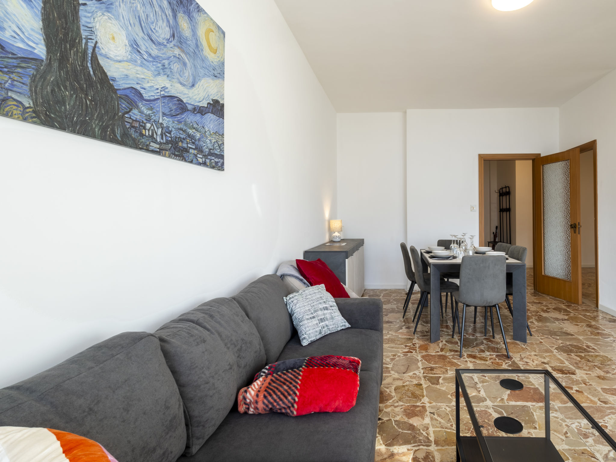 Lovere Balcony View-Binnen