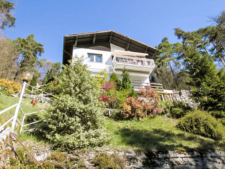 7-persoons vakantiehuis met meer- en bergzicht bij Lago di Ledro in Lago di Ledro