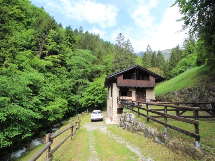 Search and Stay destination Autonomous Province of Trento, Trentino-South Tyrol - Italy from AU$ 296. Sally