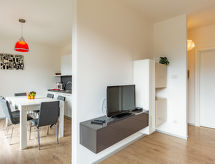 Superior appartement aan het Meer van Ledro met zwembad en bergzicht - thumbnail 5