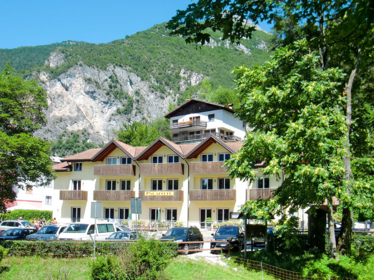 Aan het strand: appartement met meerzicht in Lago di Ledro in Lago di Ledro