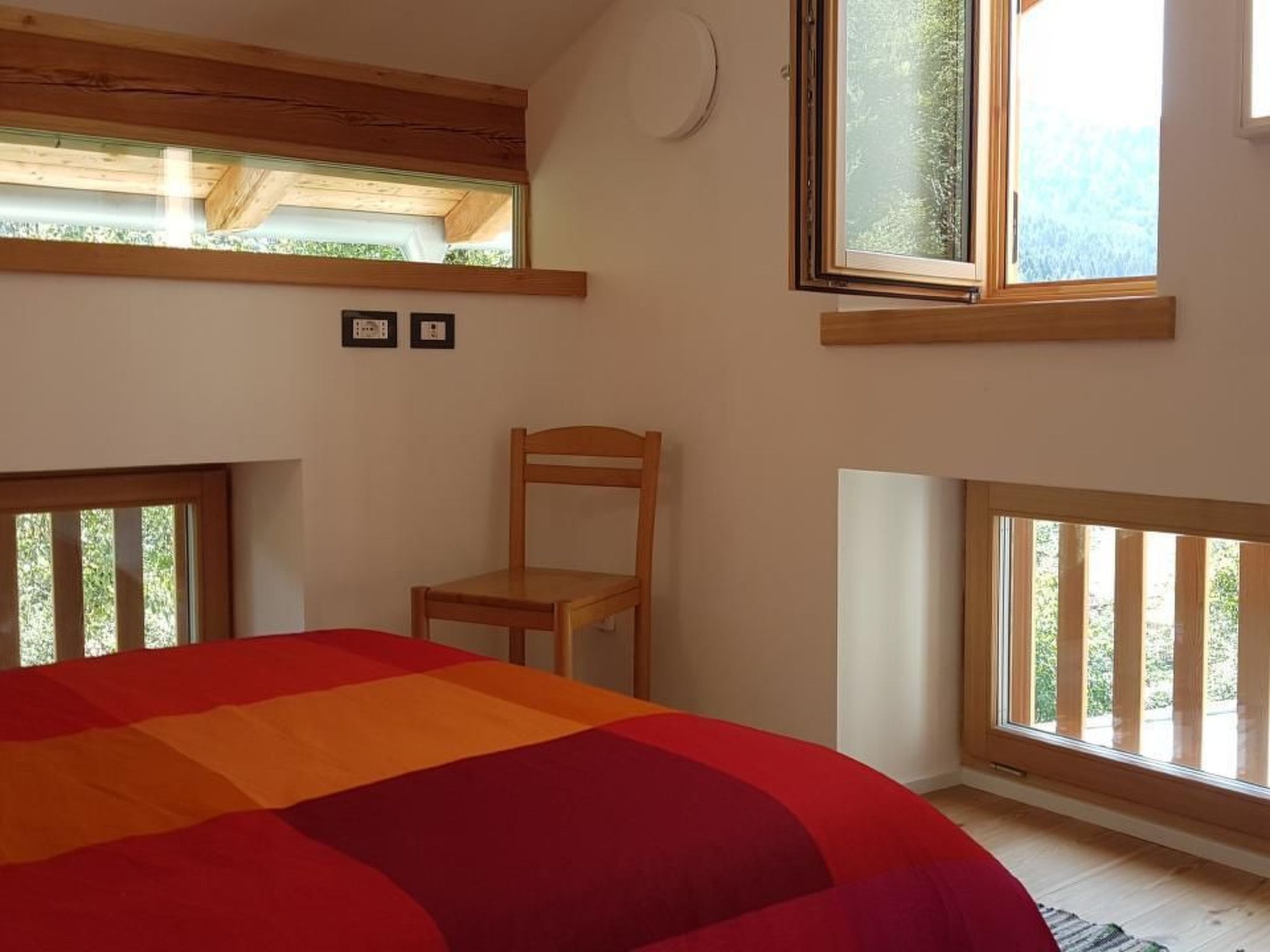 Ferienvilla 'Iagra' mit Wasserblick-Drinnen