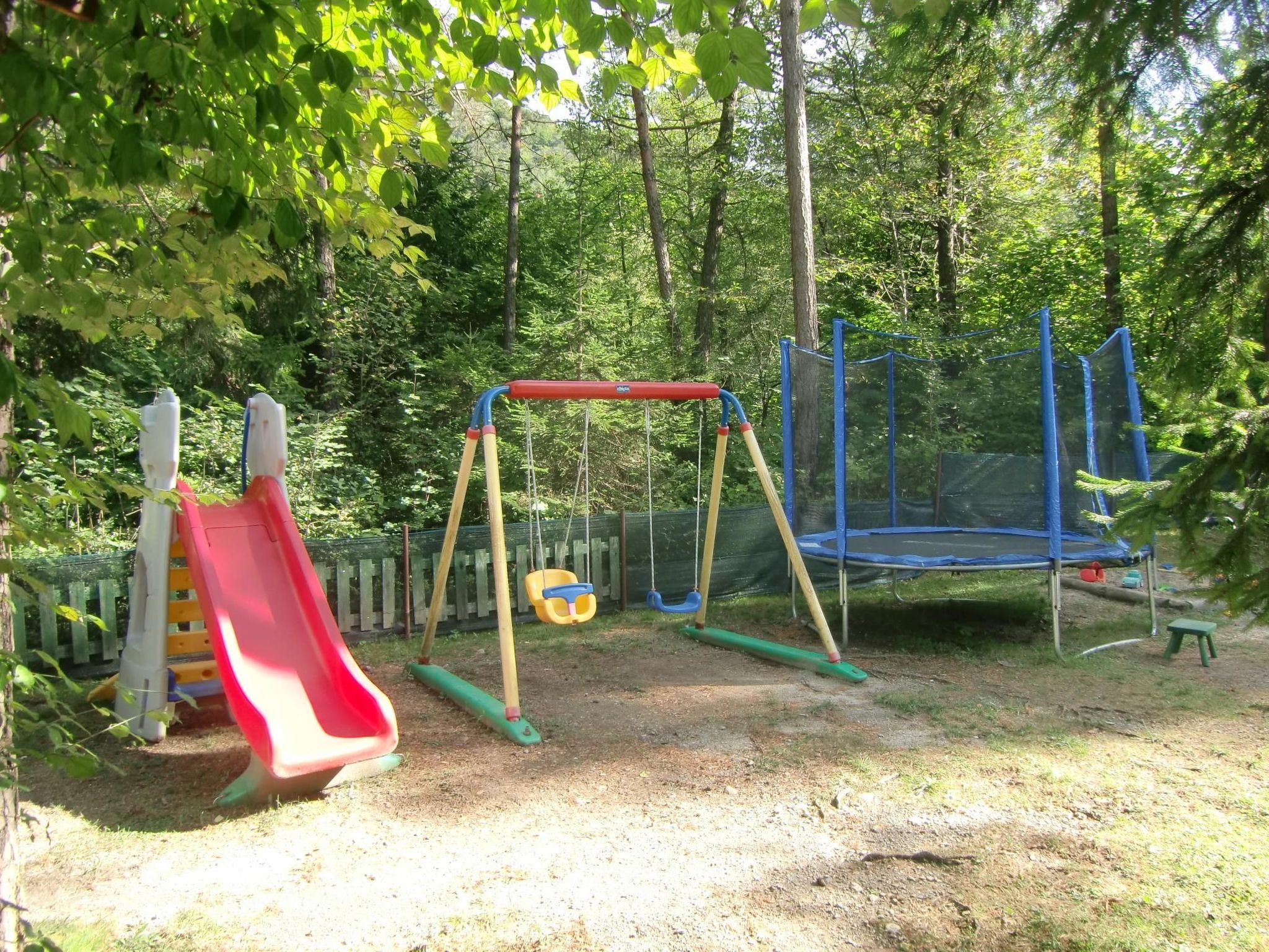 2-stöckige Wohnung mit privatem Garten-Binnen