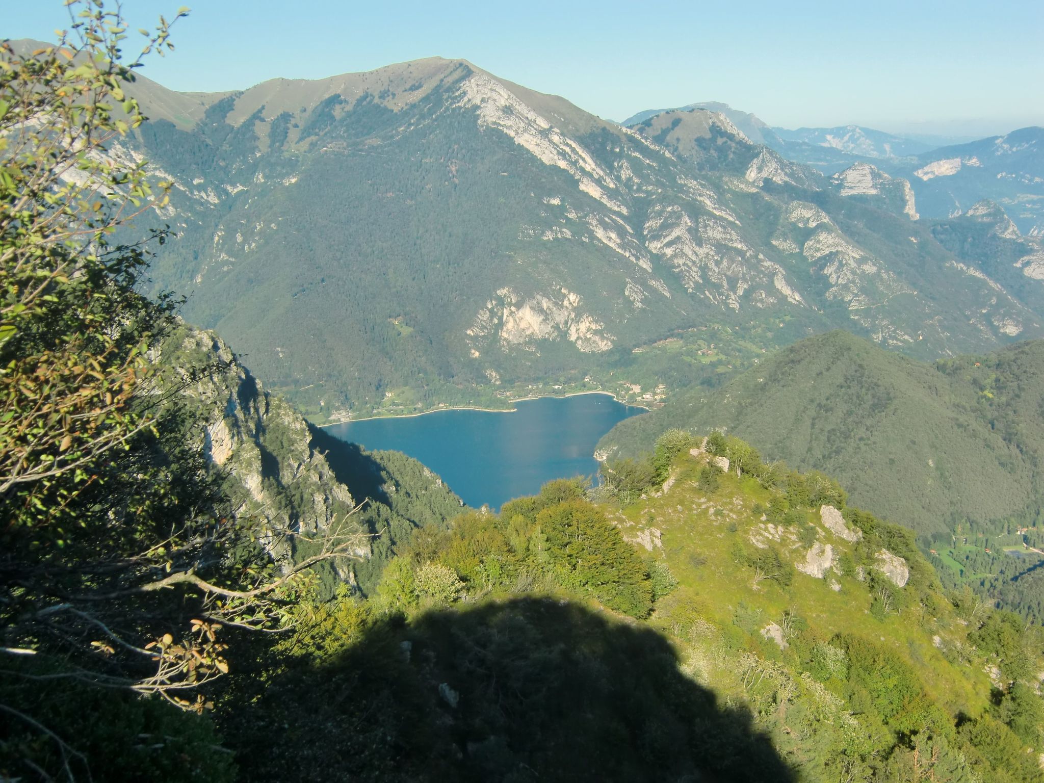 2-stöckige Wohnung mit privatem Garten-Binnen