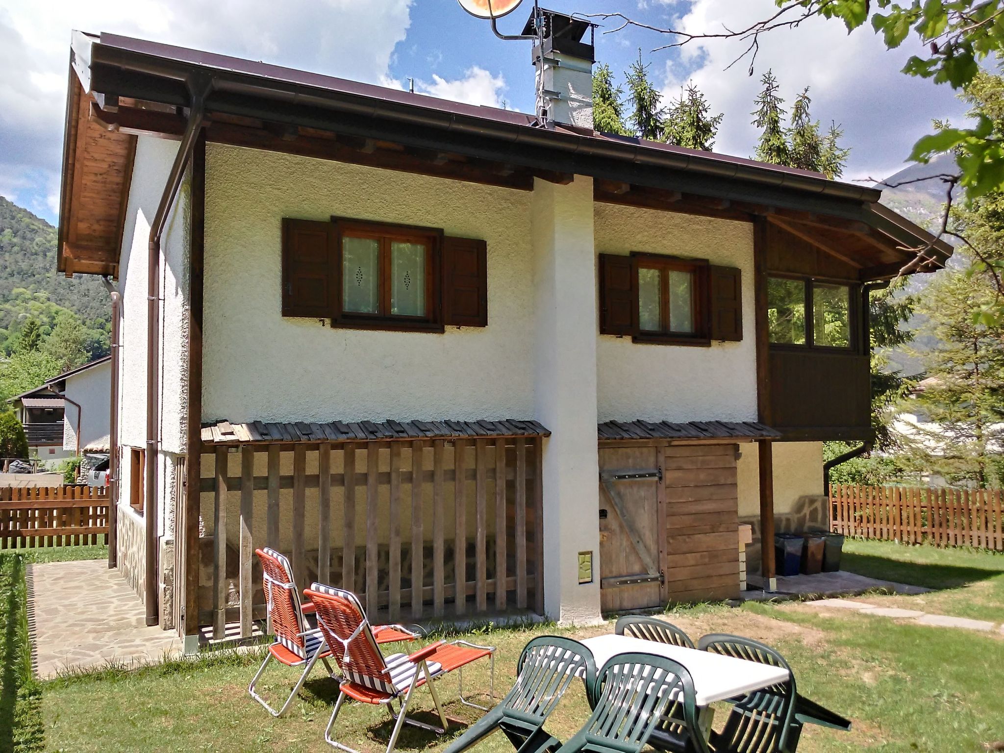 Freistehendes Haus mit privatem Garten-Binnen