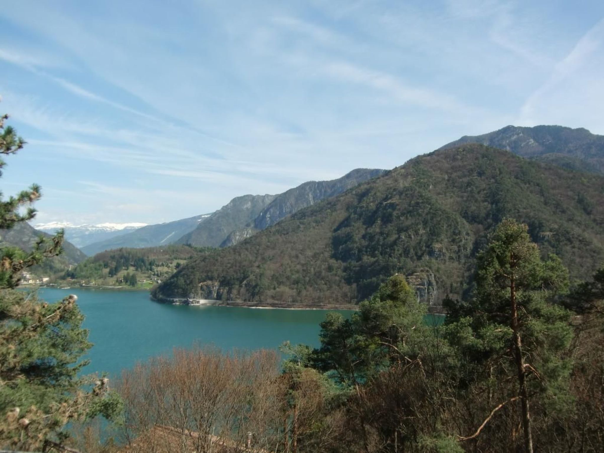 Erdgeschosswohnung mit Seeblick-Binnen