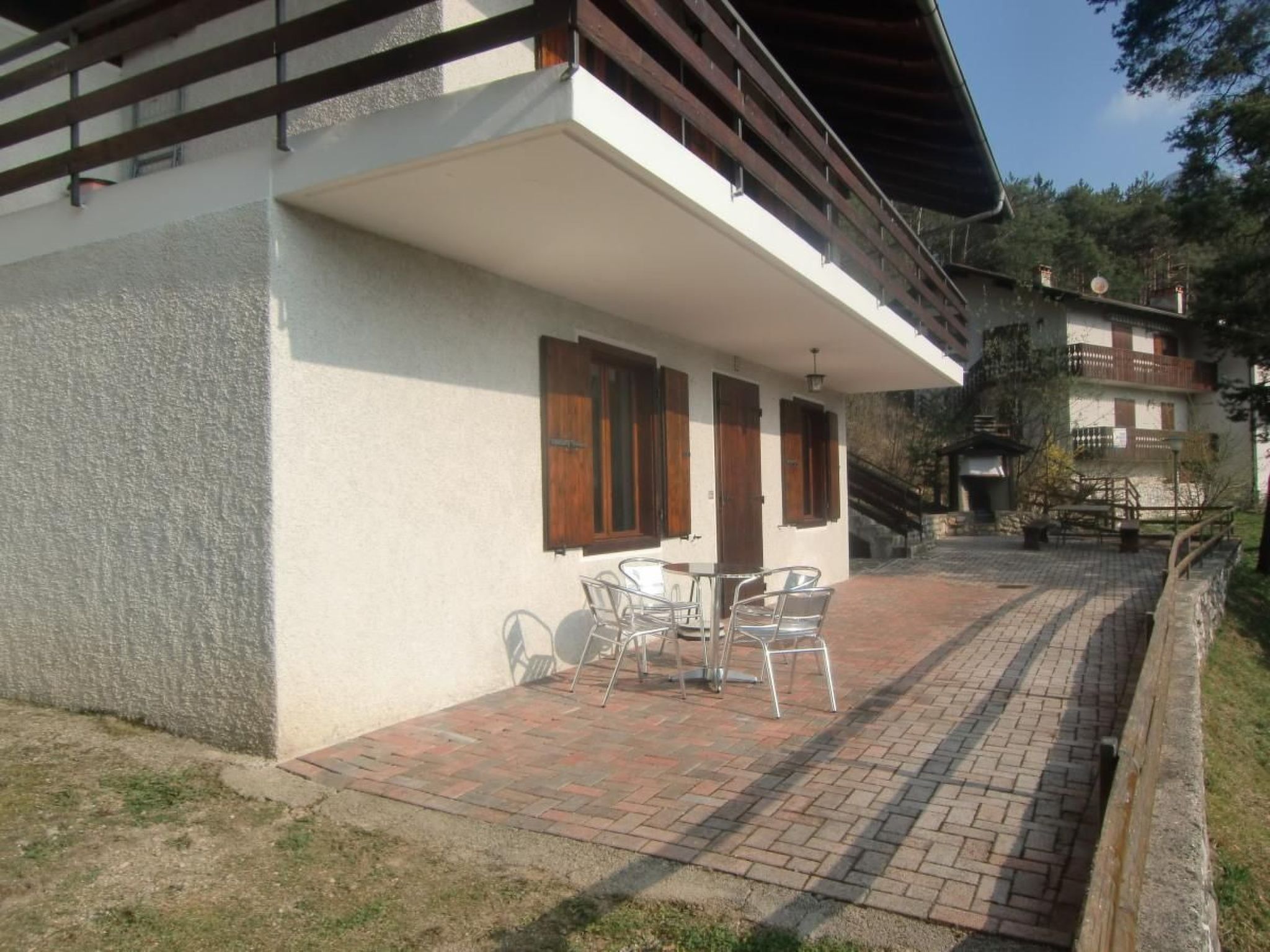 Erdgeschosswohnung mit Seeblick-Binnen