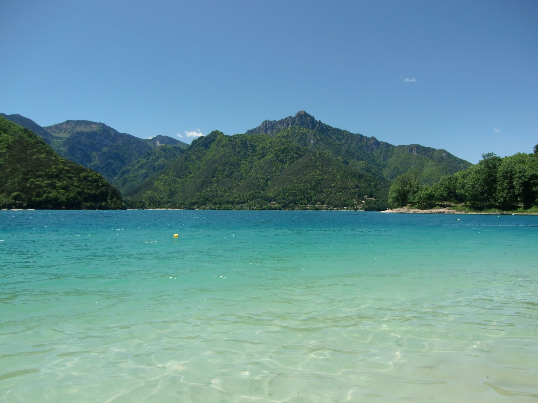 2-stöckige Wohnung mit privatem Gartenbereich-Binnen