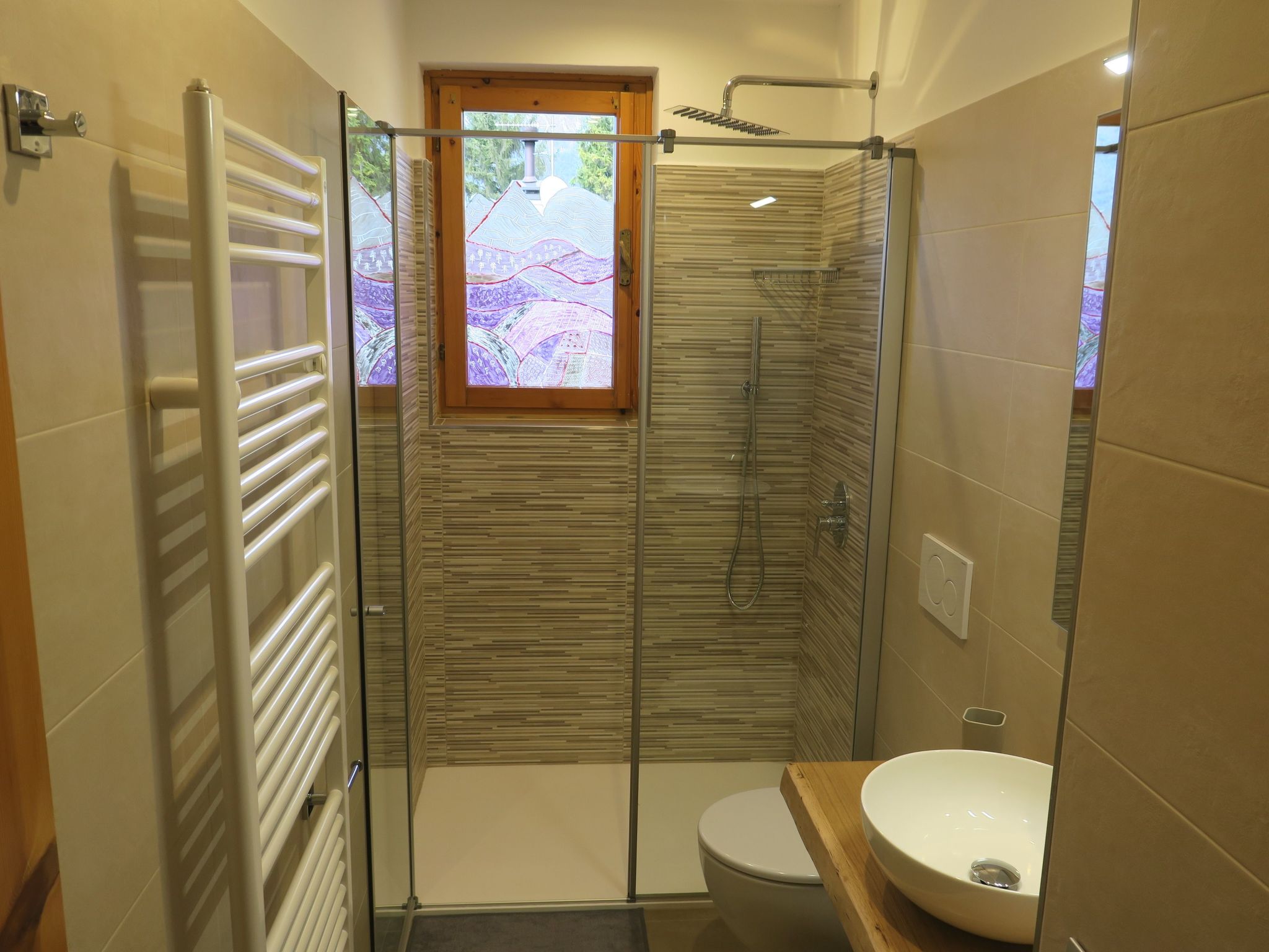 Erdgeschosswohnung mit möbliertem Garten-Binnen