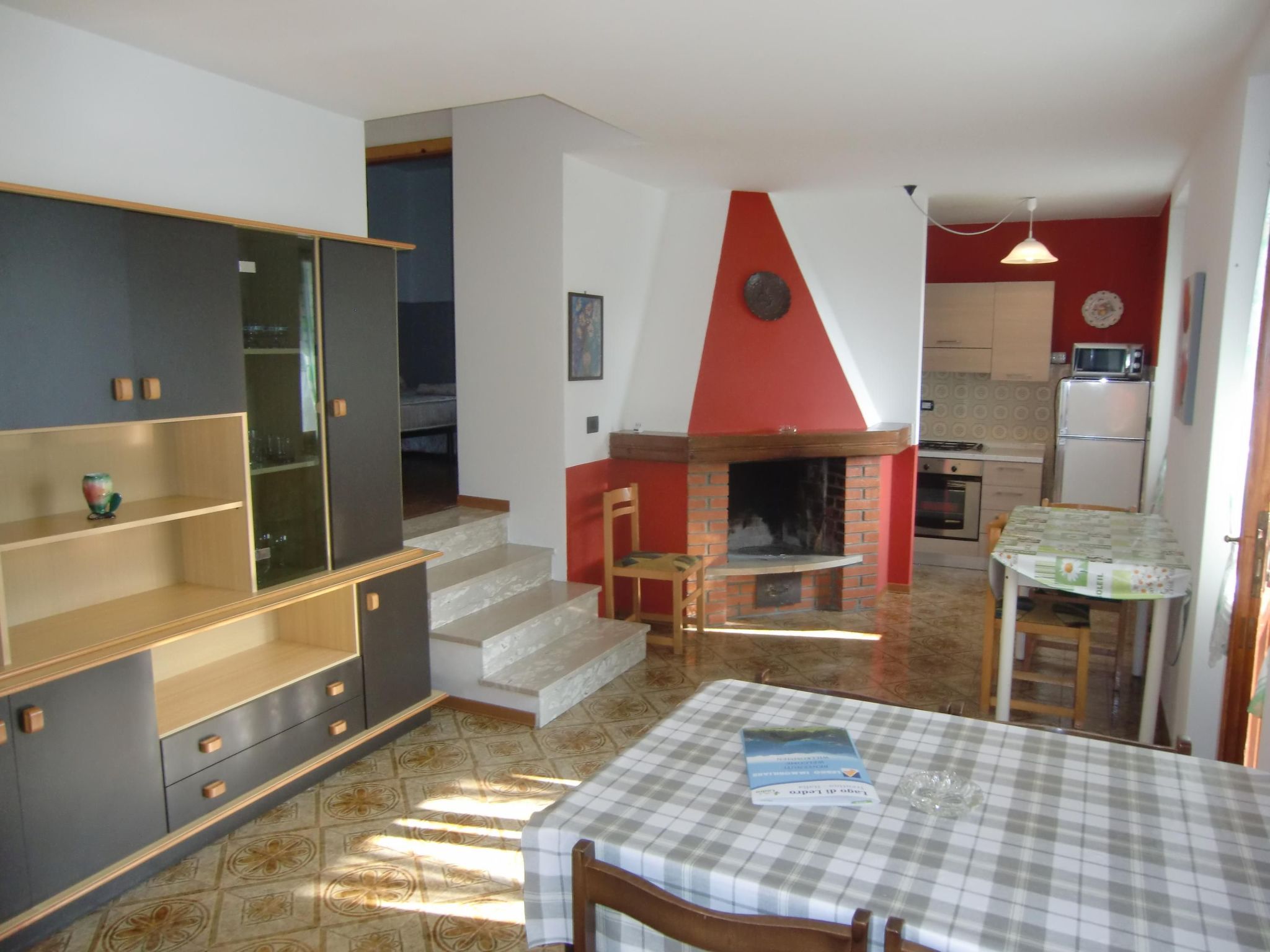 WOHNUNG IM ERDGESCHOSS MIT POSITION IM ÜBERBLICK - Image 5