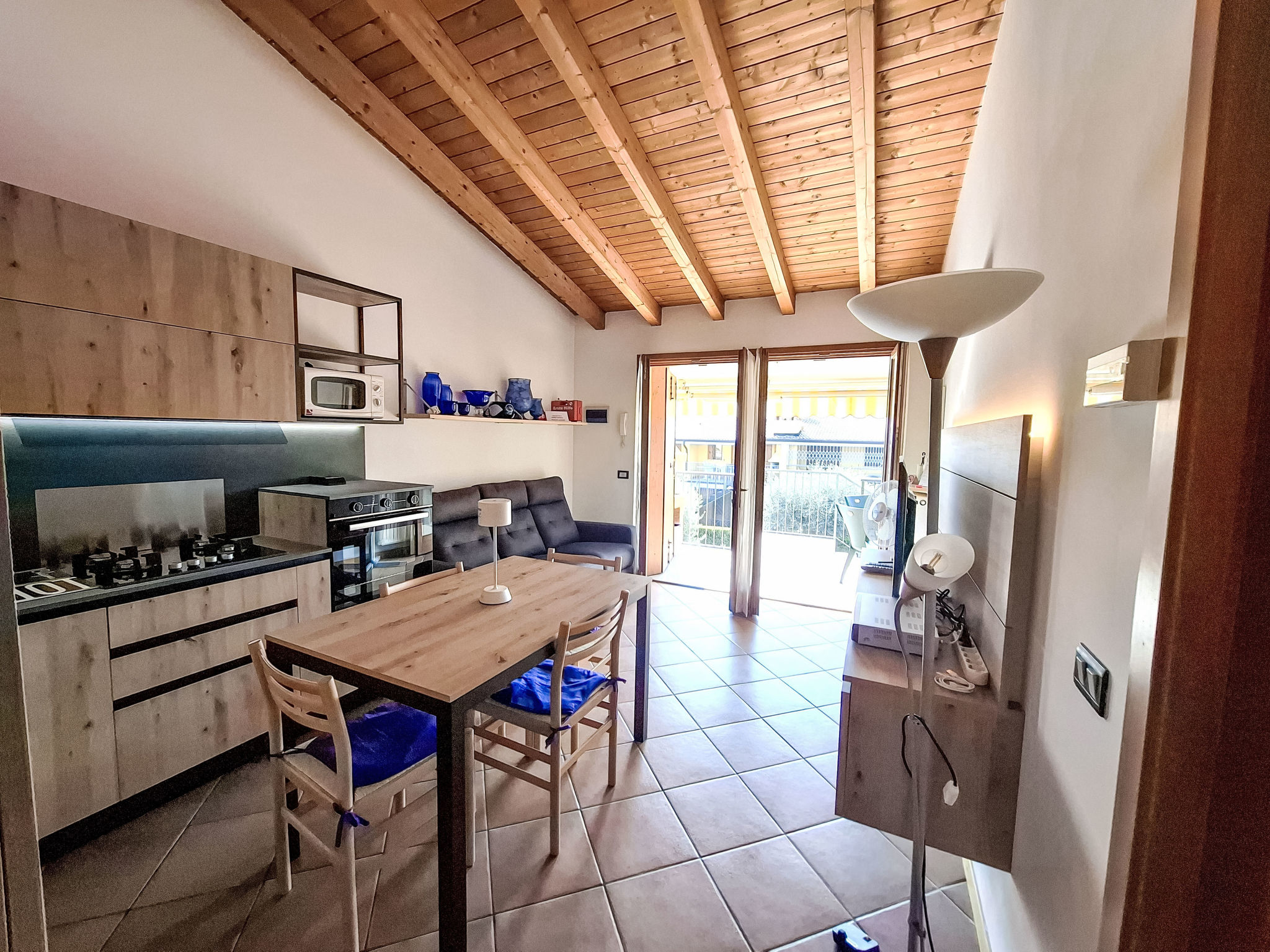 Appartement FeWo C-36 – Cuisine et coin repas, photo 15 sur 51