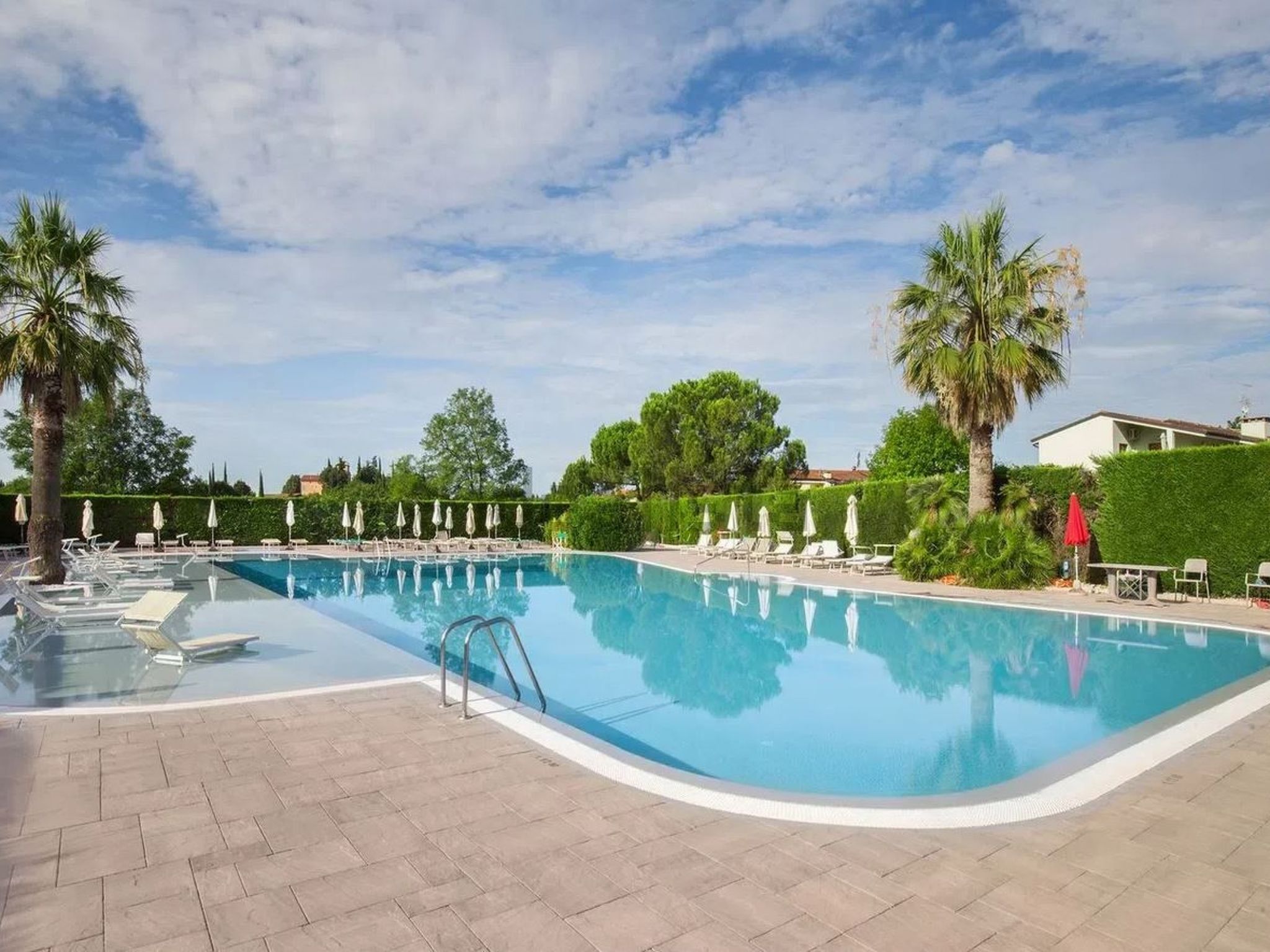 APART DINA LAZISE-Binnen