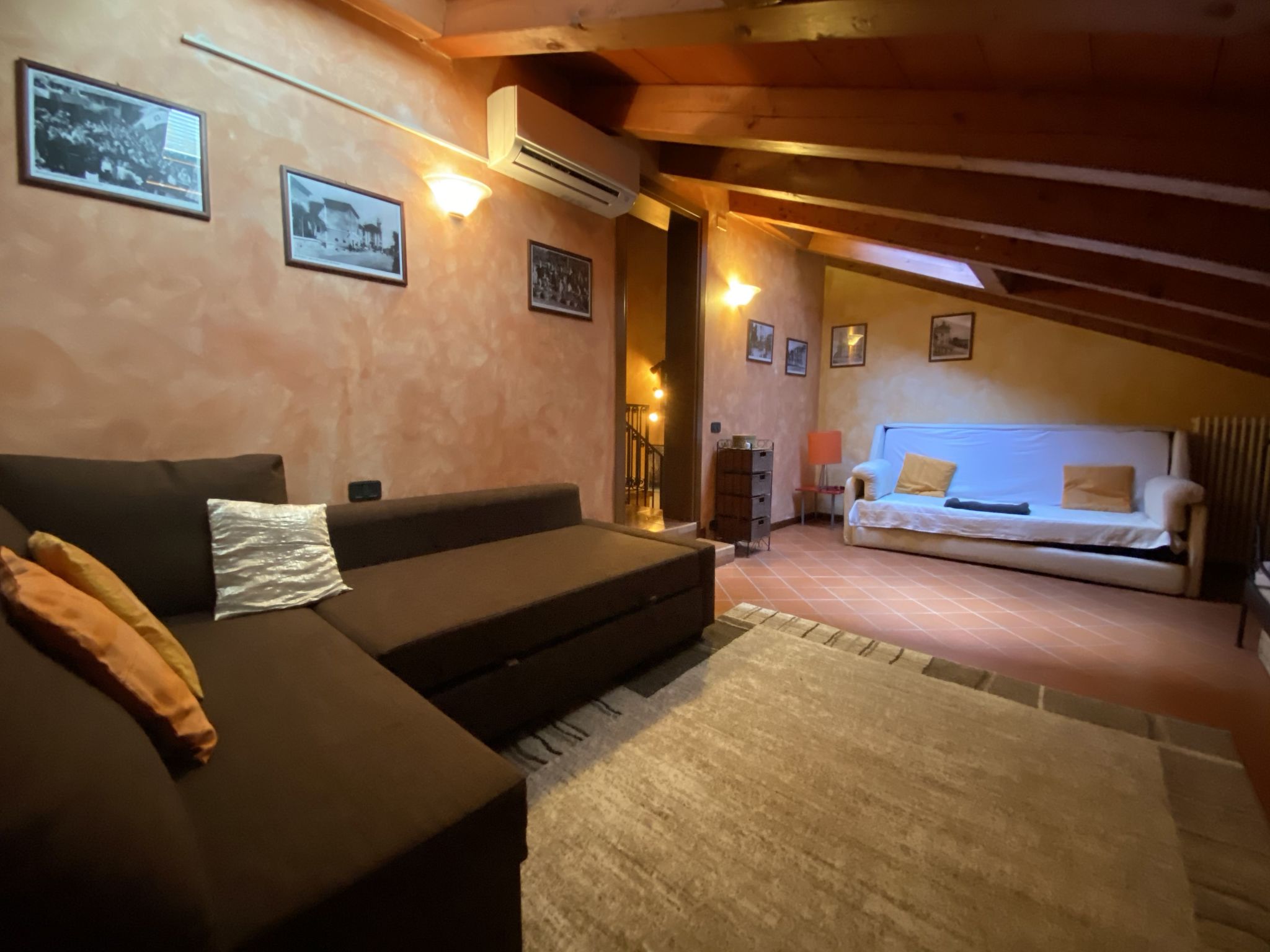 P-12 FEWO GARDALAND-Inside