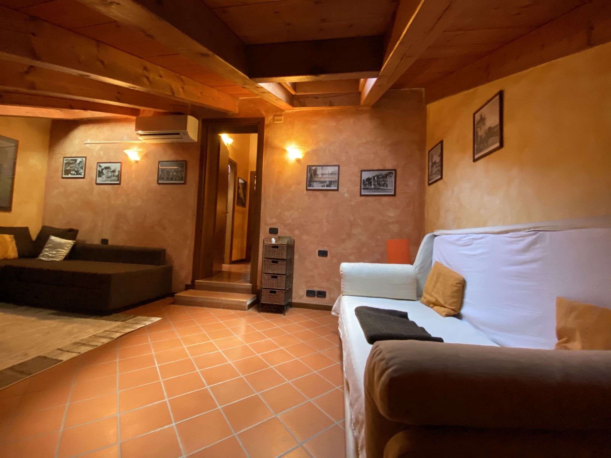 P-12 FEWO GARDALAND-Inside