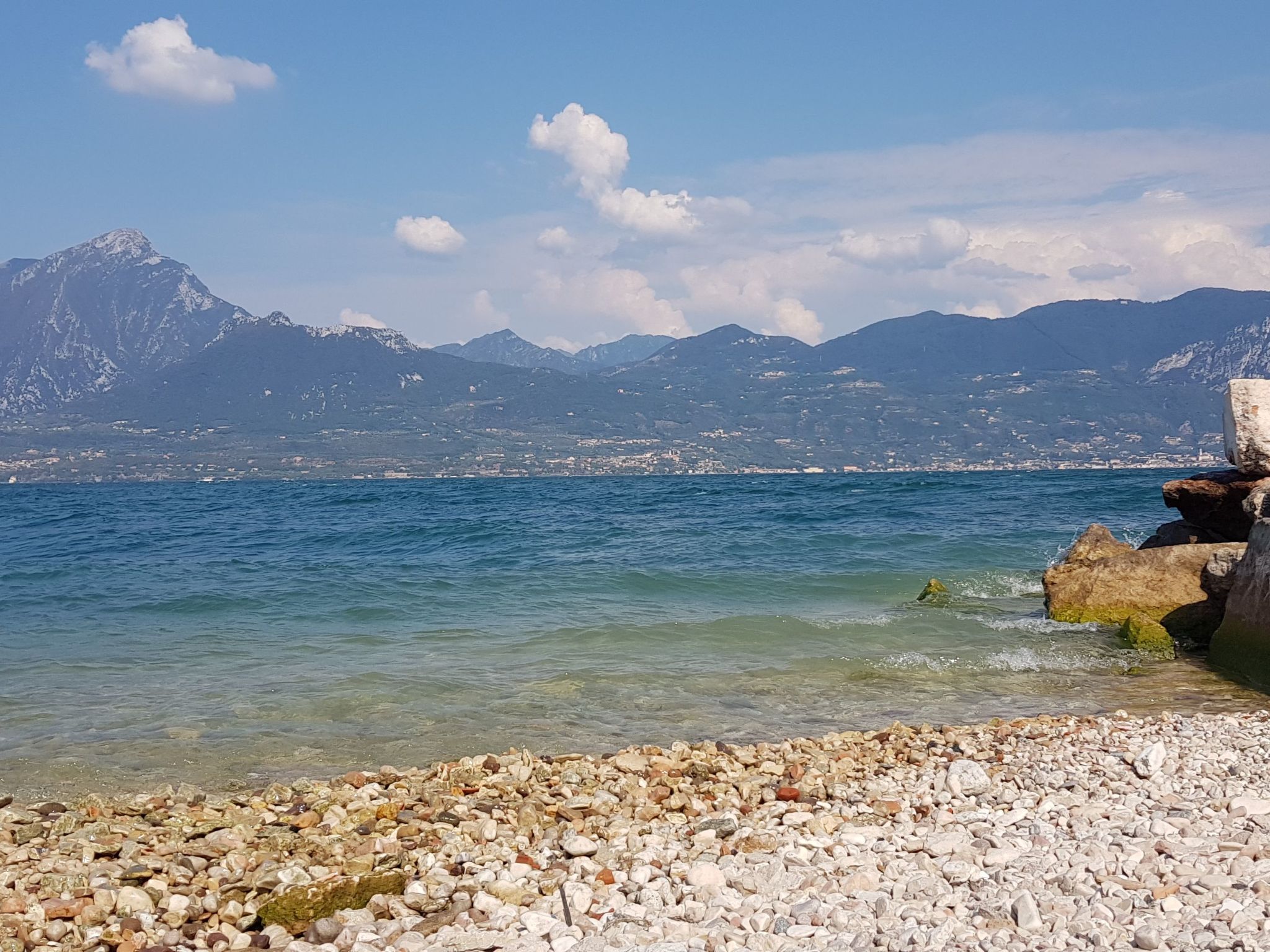 P-12 FEWO GARDALAND-Inside