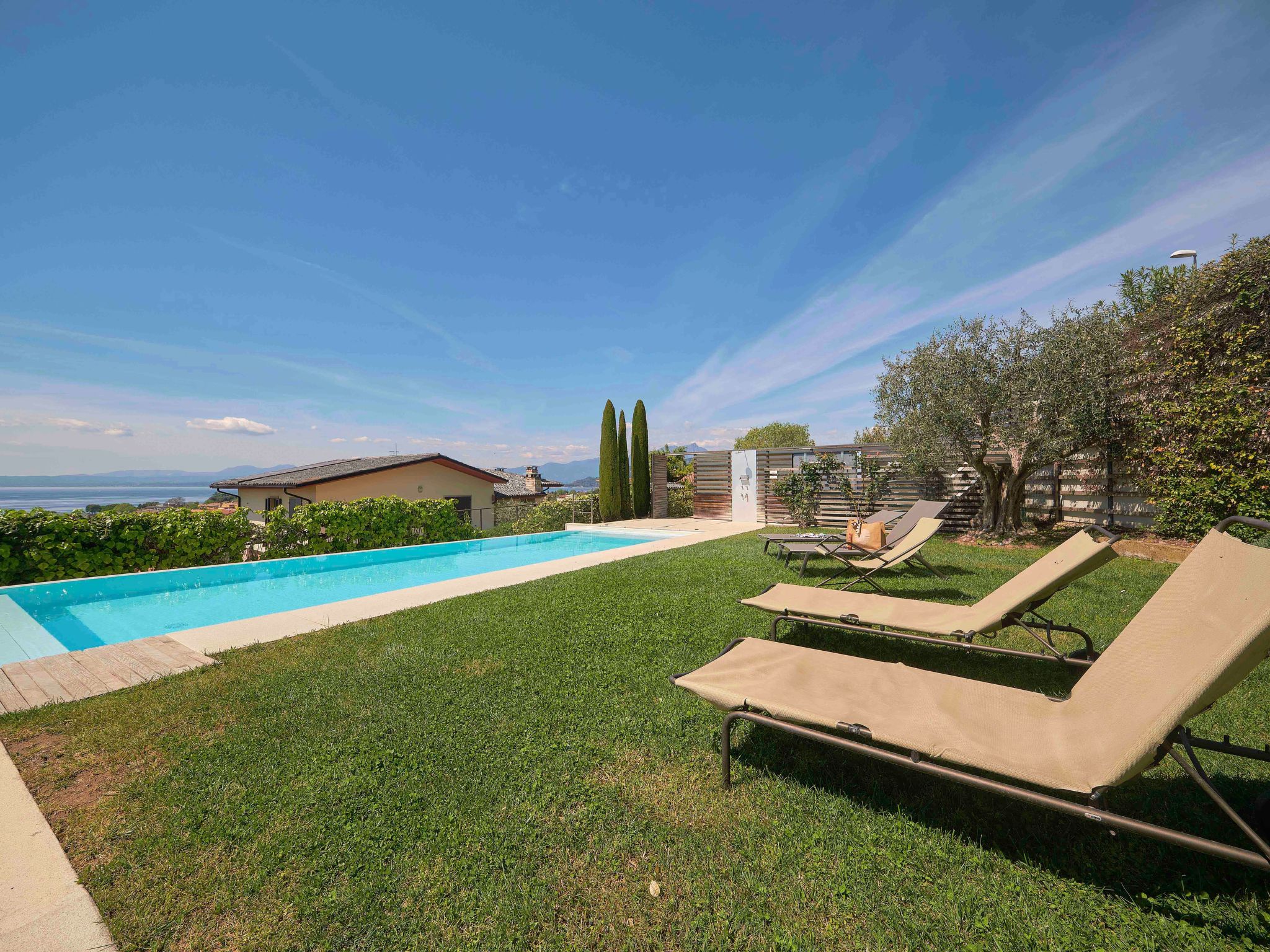 Ferienvilla 'Madabà' mit Blick aufs Wasser-Binnen