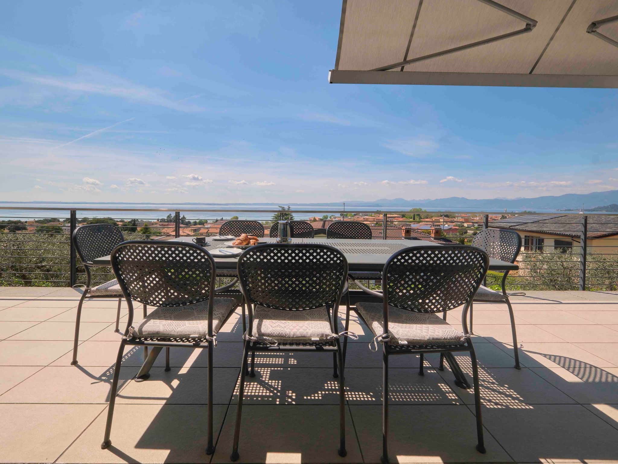 Ferienvilla 'Madabà' mit Blick aufs Wasser-Binnen