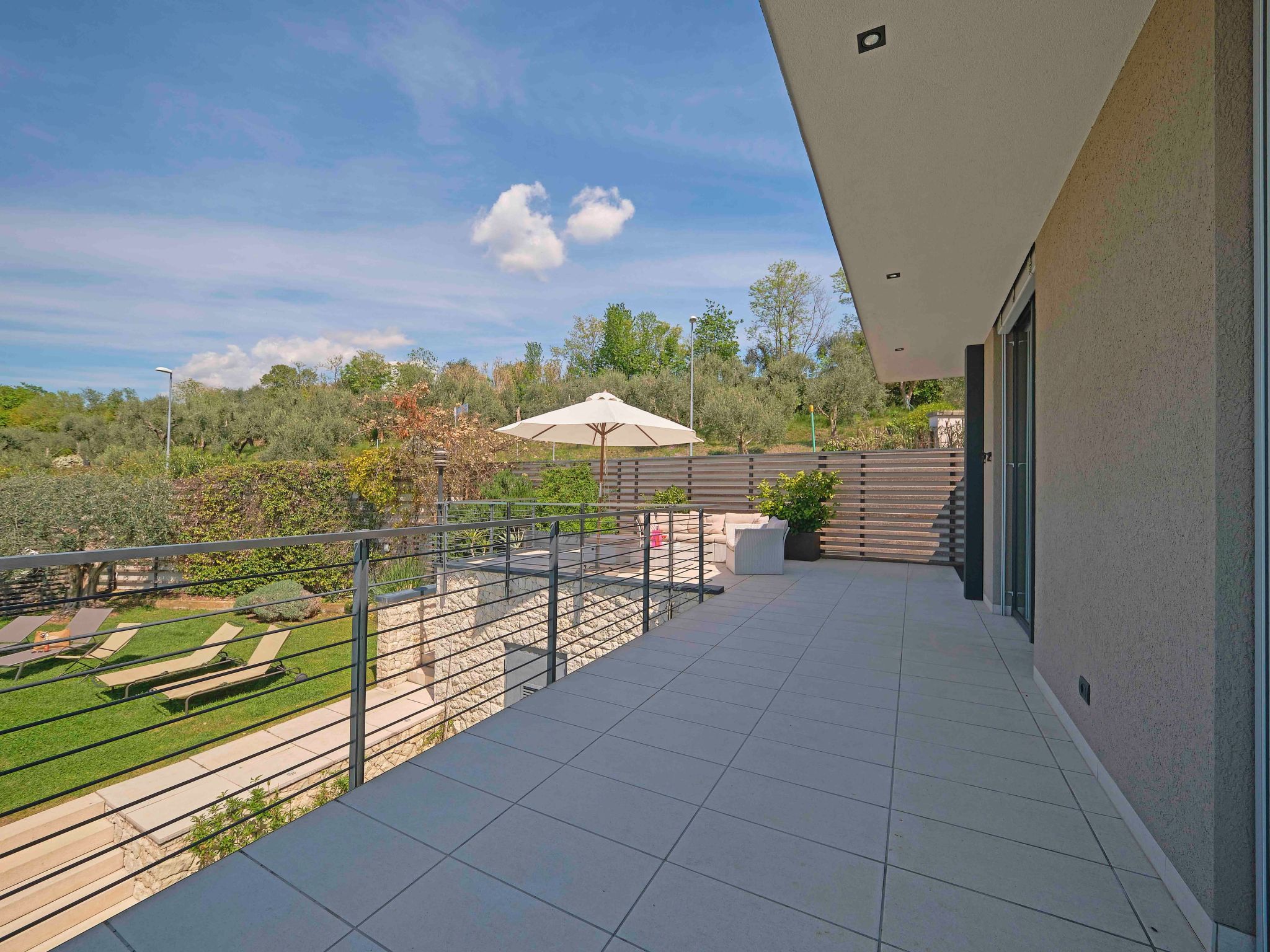 Ferienvilla 'Madabà' mit Blick aufs Wasser-Binnen