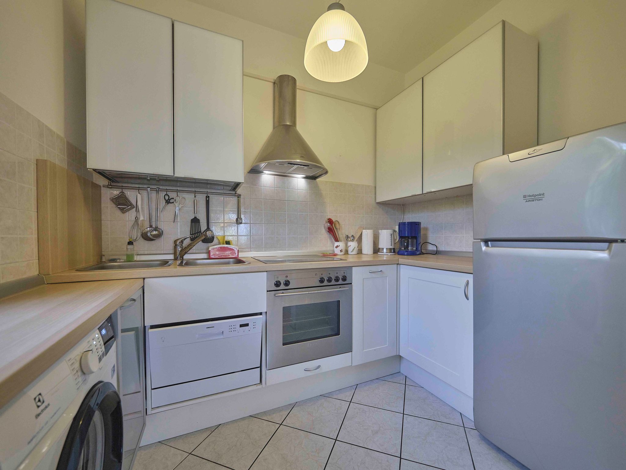 Mit Seeblick und privatem Garten-Binnen