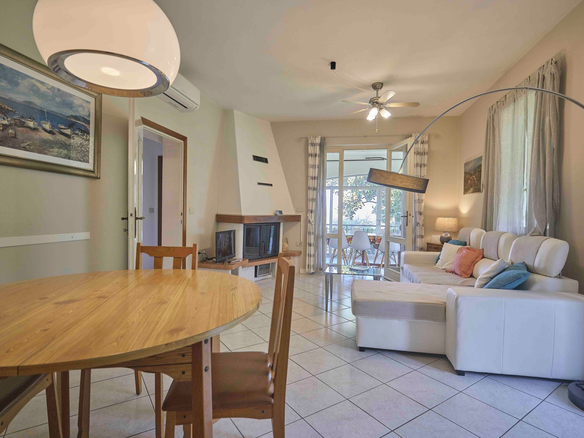 Mit Seeblick und privatem Garten-Binnen