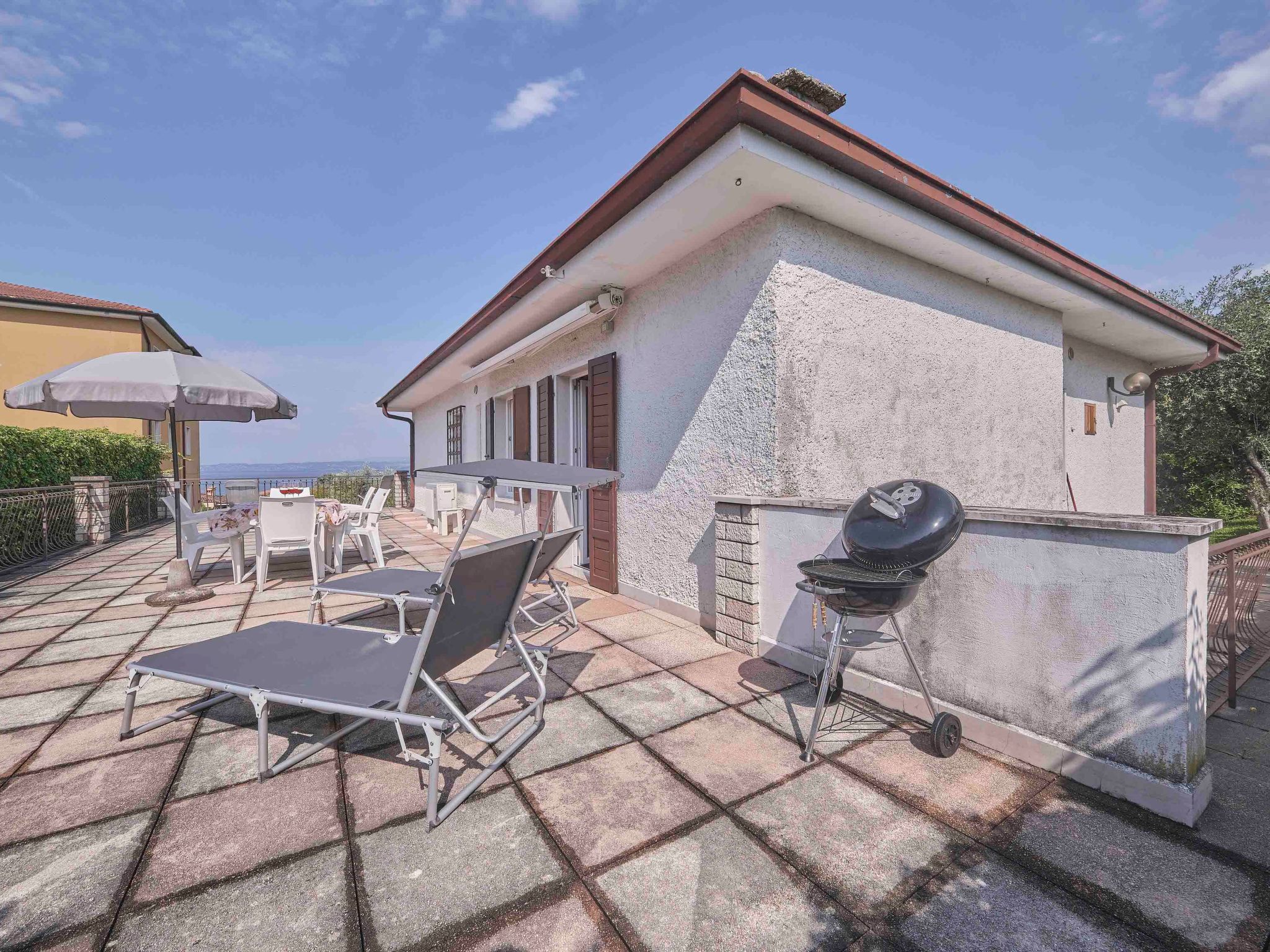 Mit Seeblick und privatem Garten-Binnen