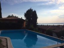 Villetta Montavolo: Vrijstaande bungalow met panorama-uitzicht bij Bardolino - thumbnail 3