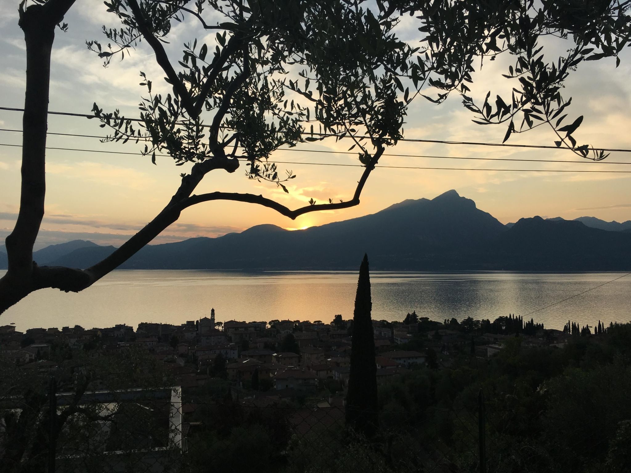 Villetta Montavolo in traumhafter Panoramalage-Binnen