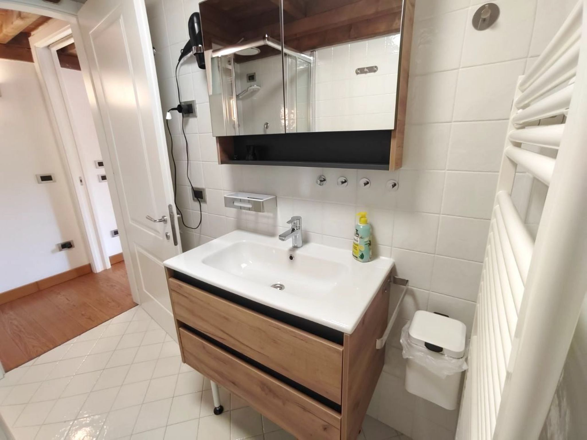 Aly d'angelo - im Turm-Binnen