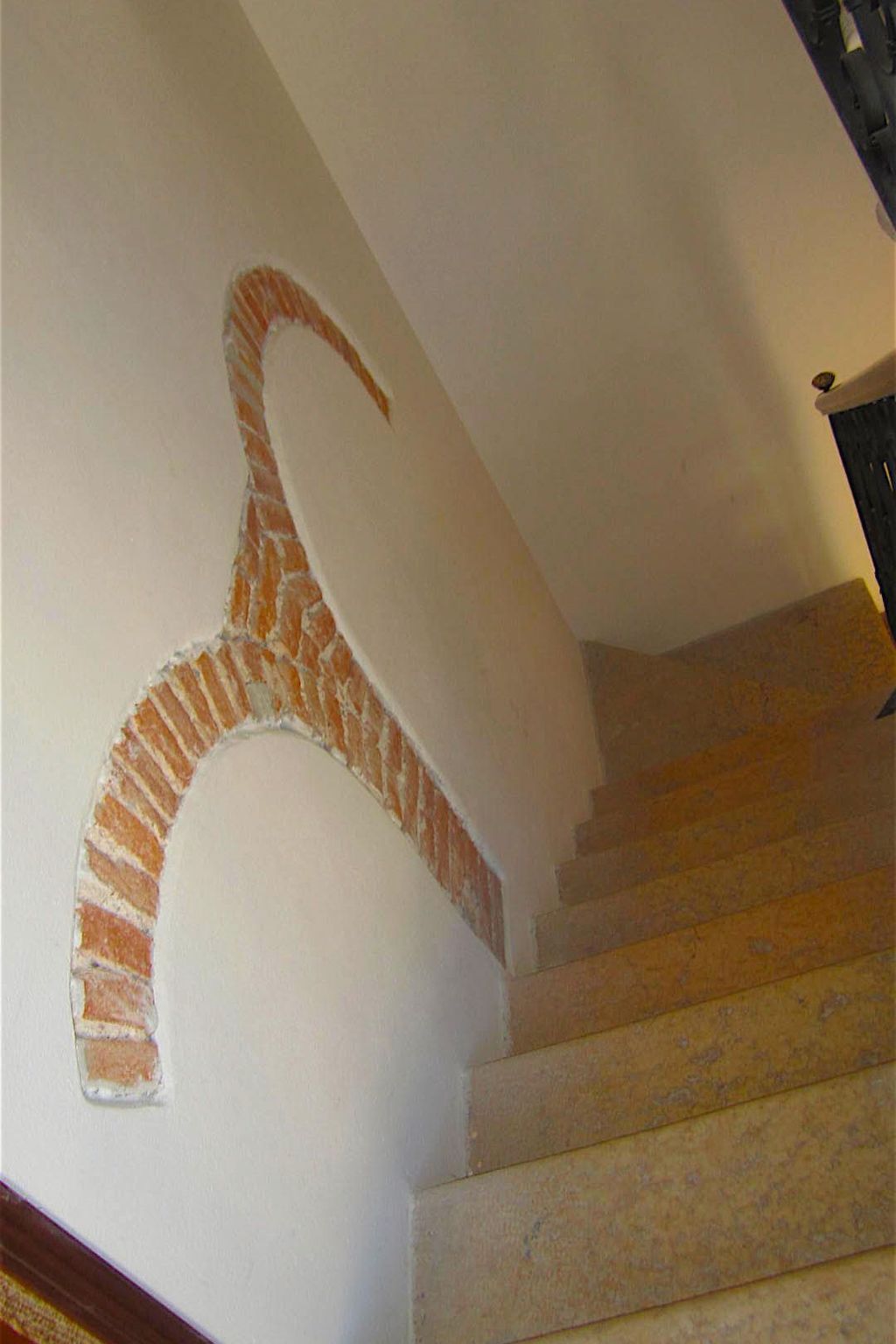 Aly d'angelo - im Turm-Binnen