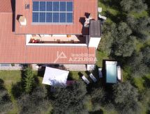 Villa i Roccoli: Luxe vrijstaande villa met privézwembad tussen de olijfbomen - thumbnail 4
