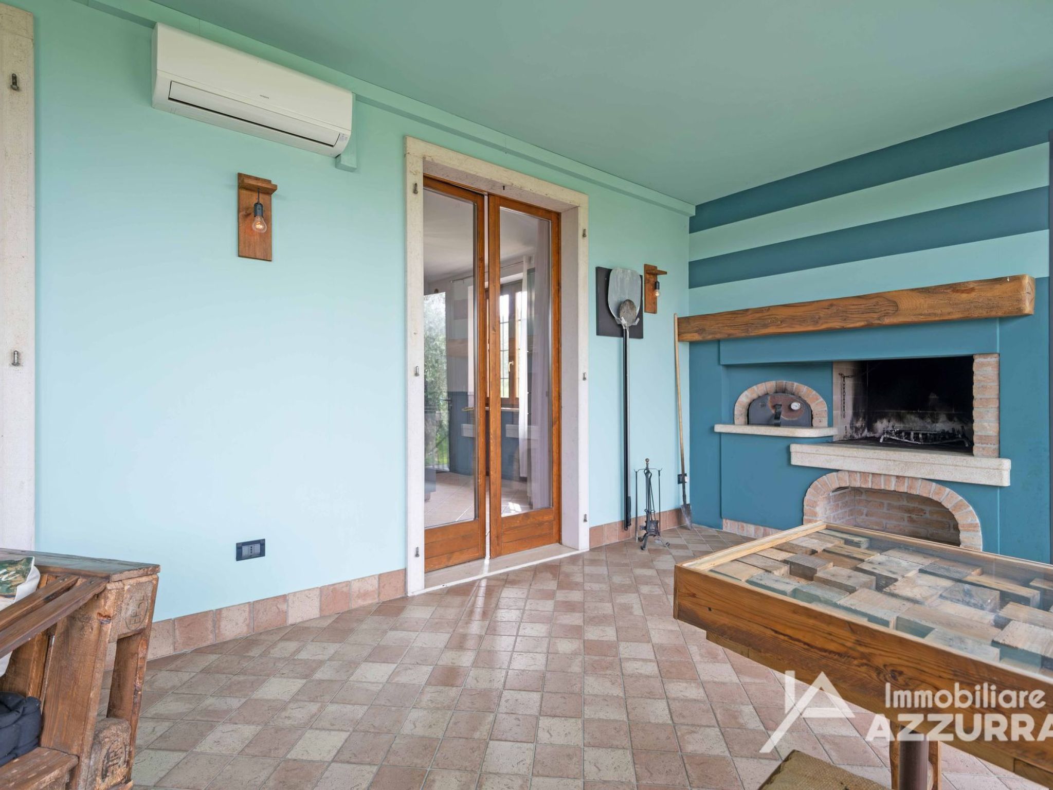 Photo of Villa i Roccoli, zwischen Olivenbäumen mit priva