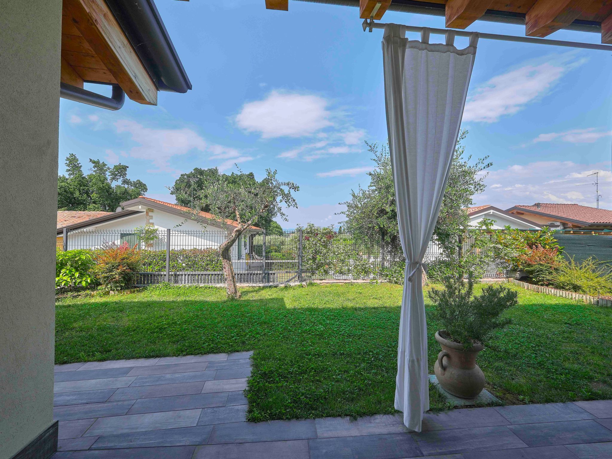 Schönes Ferienhaus Villetta Batik-Binnen