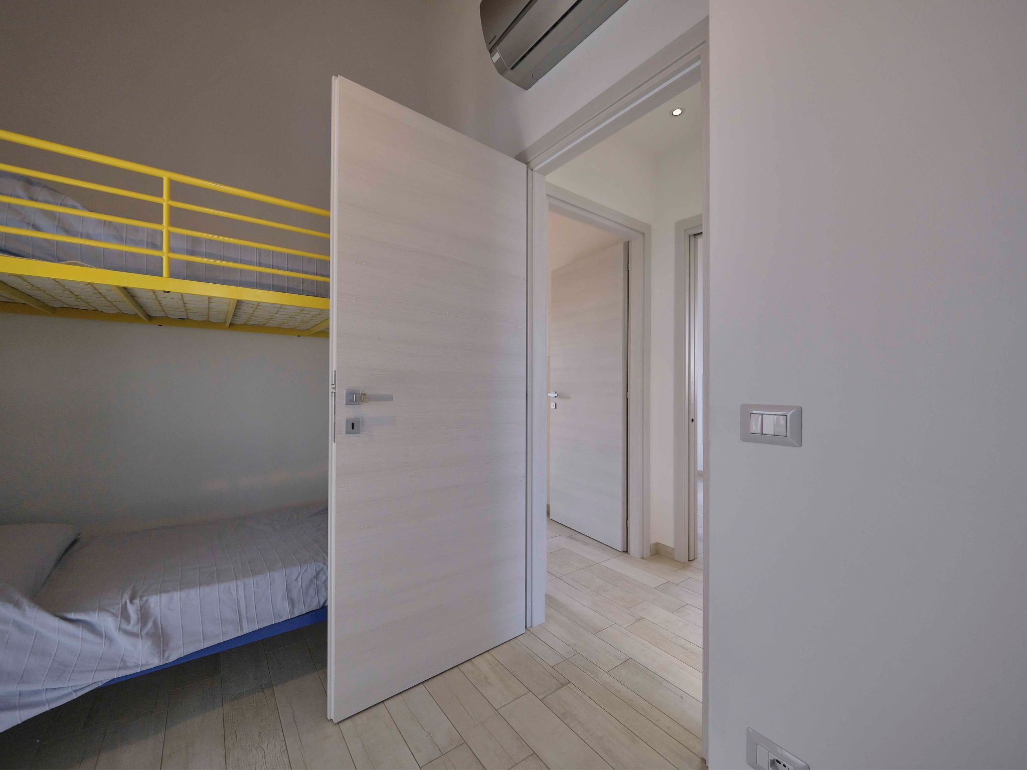 Schönes Ferienhaus Villetta Batik-Binnen