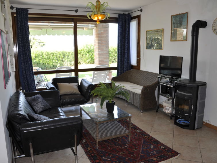 Search and Stay destination Lazise, Veneto - Italy from AU$ 291. The Village Miró