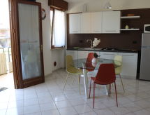 Corte Chiara: Modern appartement met zwembad nabij Gardameer - thumbnail 3