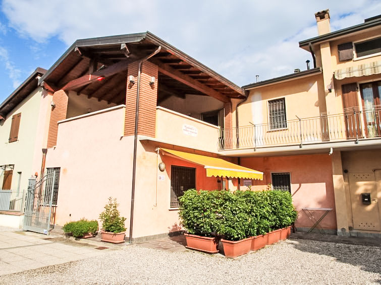 Rondinelli Apartment in Peschiera del Garda