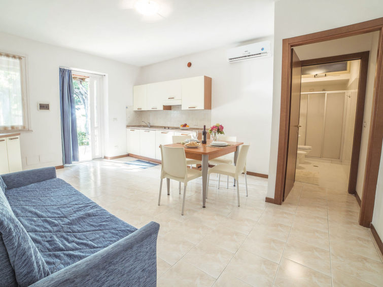 Search and Stay destination Peschiera del Garda, Veneto - Italy from AU$ 143. Camping Wien