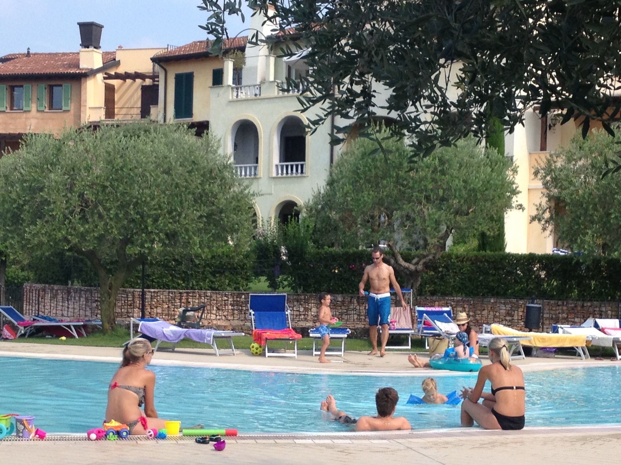 Wohnung im Resort mit großes Schwimmbad und Sportbereich