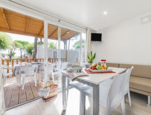 Baia Holiday Gasparina