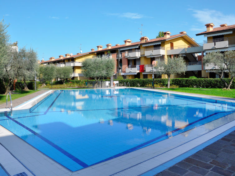 Villaggio dei Fiori (SIR140) translation missing: cottages_en.helpers.properties.accommodation_type.holiday_resort in Sirmione