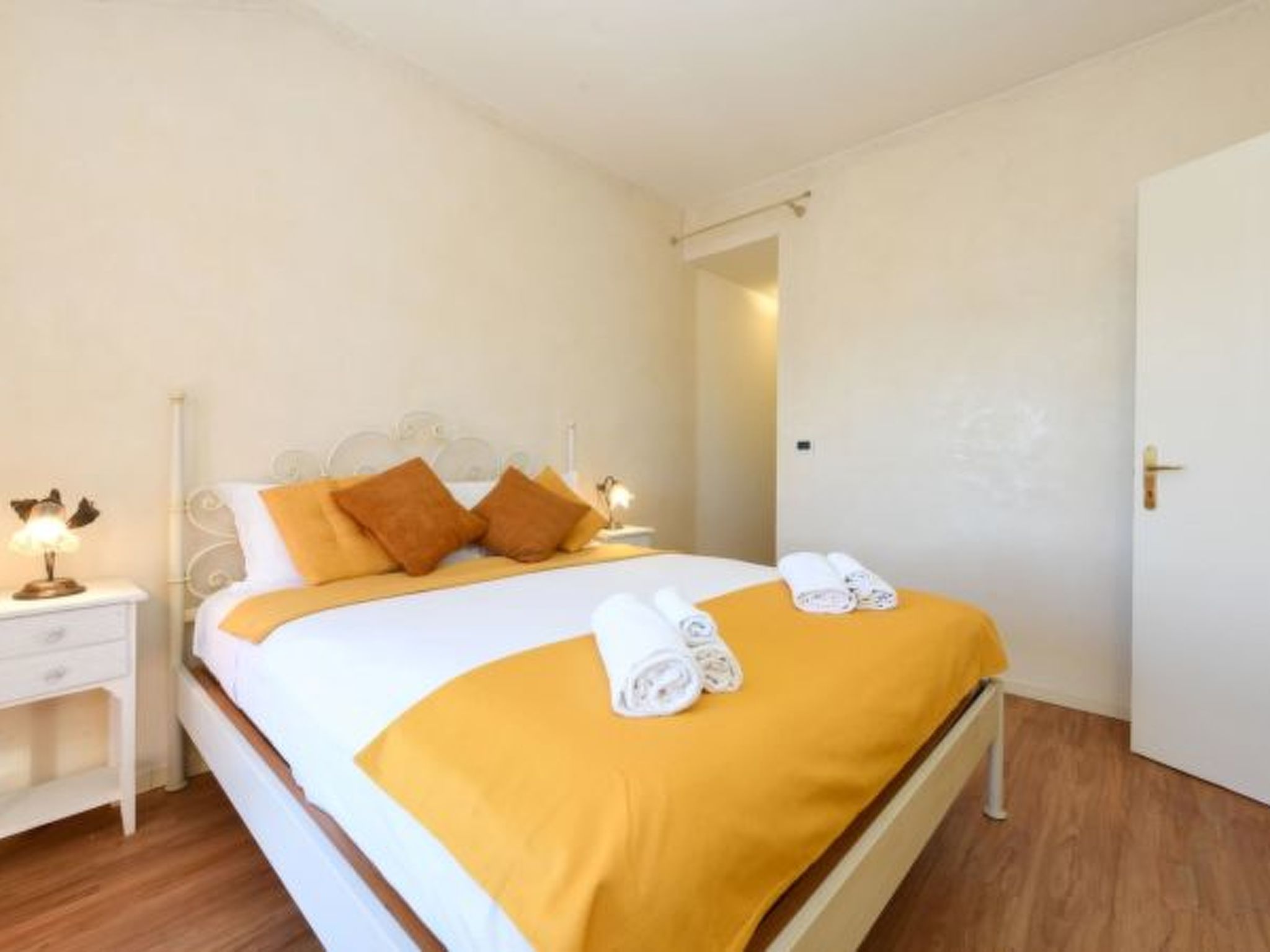 Photo of DesenzanoLoft Eden mit Seeblick und privatem Strand