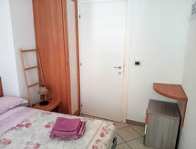Sfeervol appartement voor 1 persoon aan het Gardameer in Sirmione - thumbnail 6