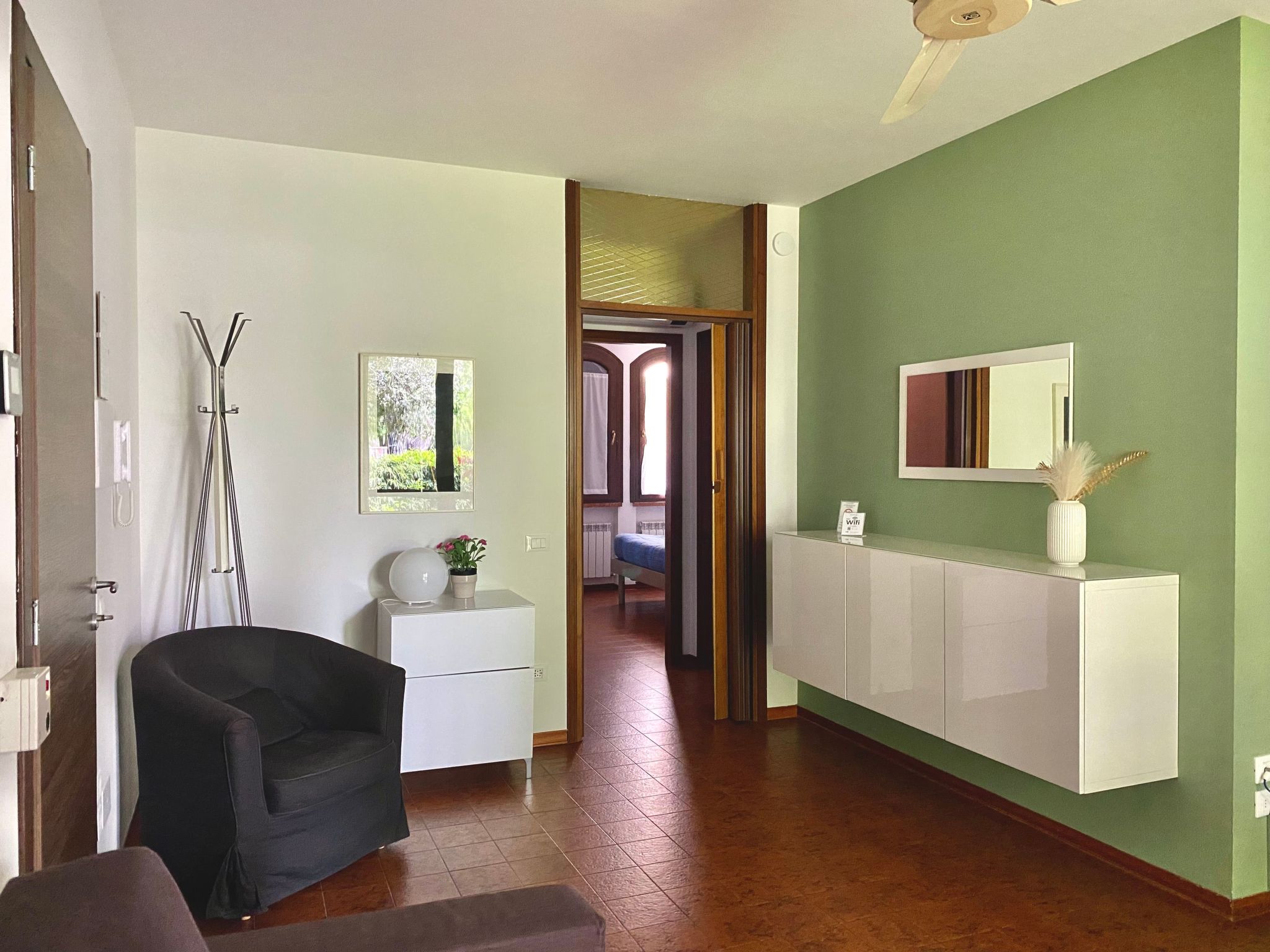 Gemütliche Drei-Zimmer-Wohnung mit Garten-Inside