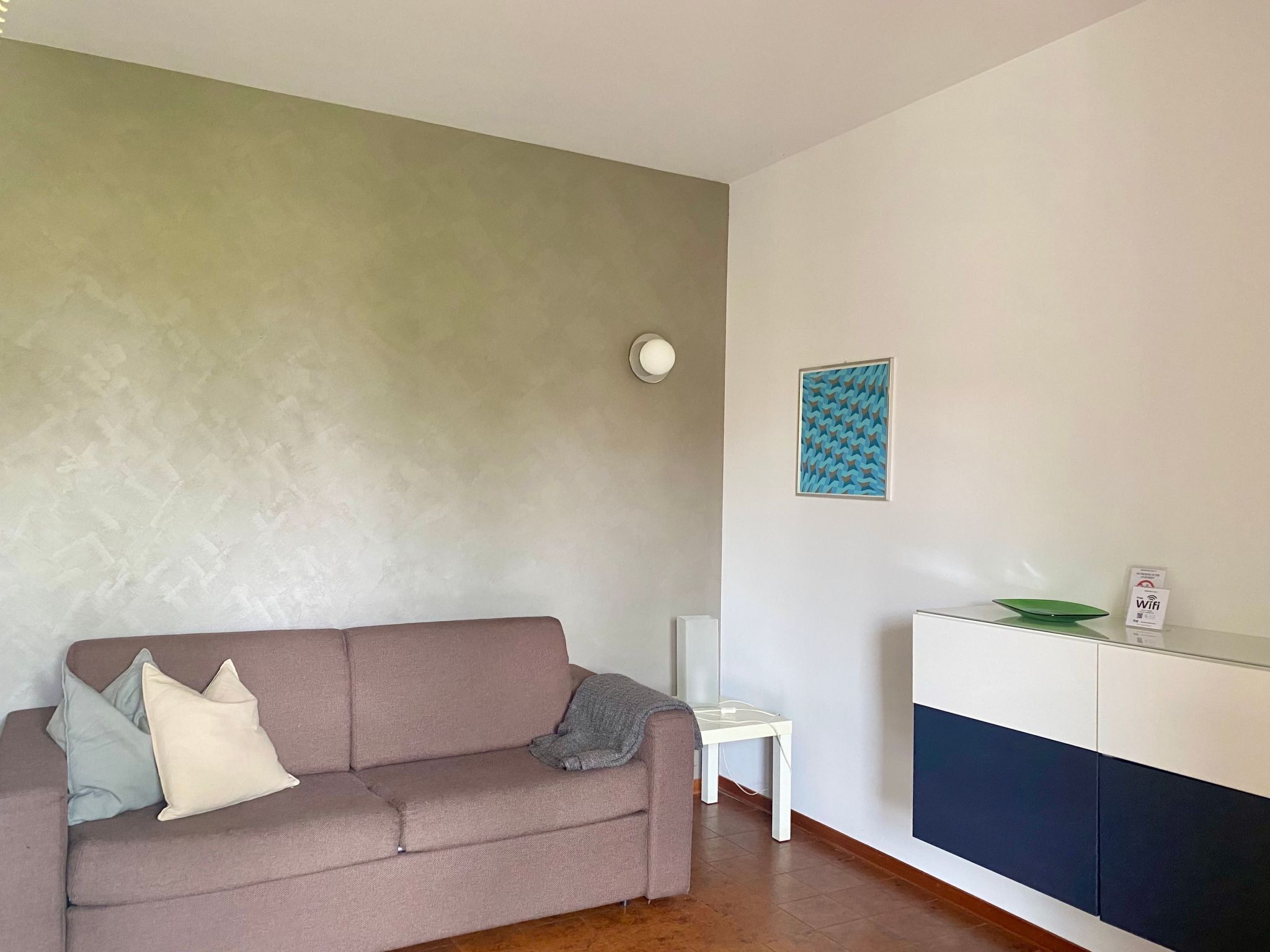 Gemütliche Zweizimmerwohnung mit Balkon-Inside