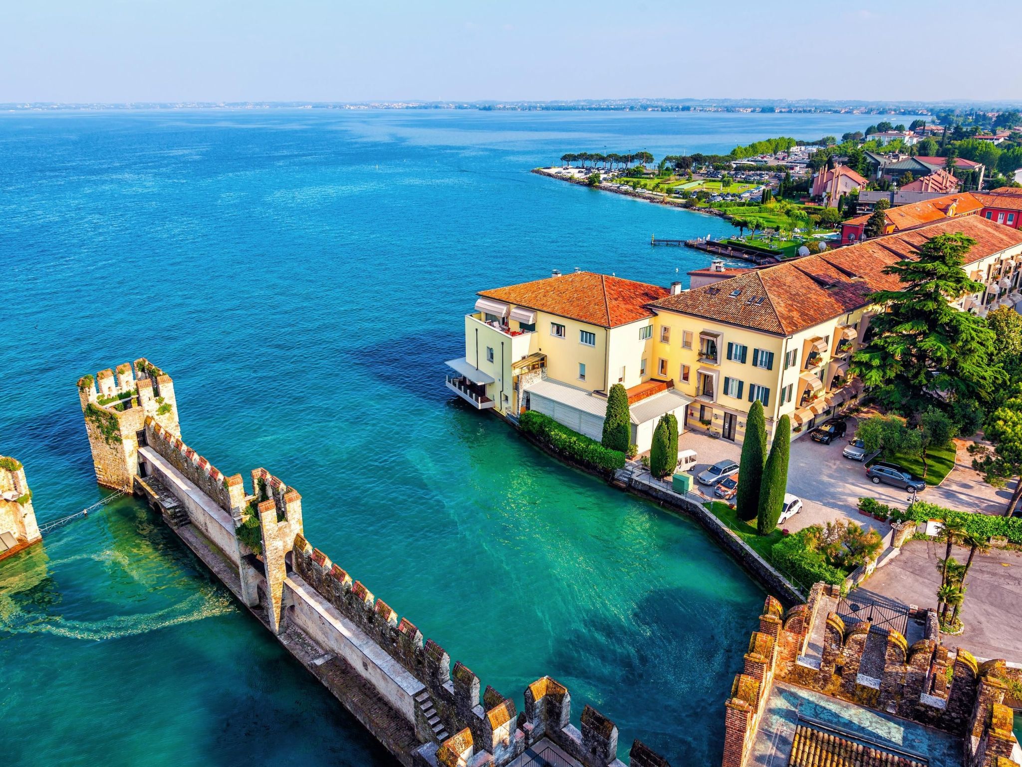 Gemütliche Zweizimmerwohnung mit Balkon-Inside