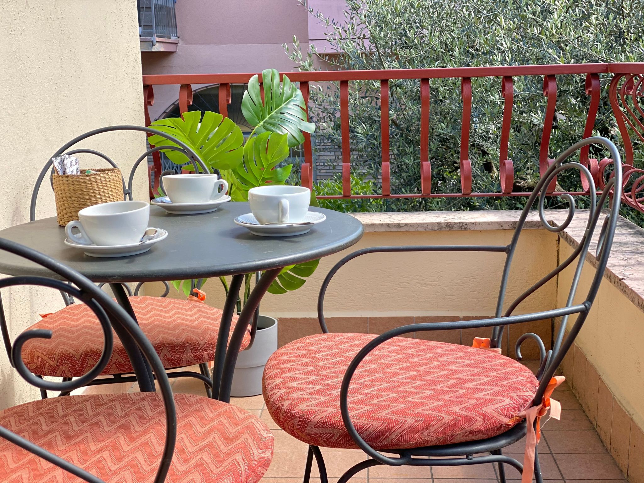 Gemütliche Drei-Zimmer-Wohnung mit Balkon-Inside