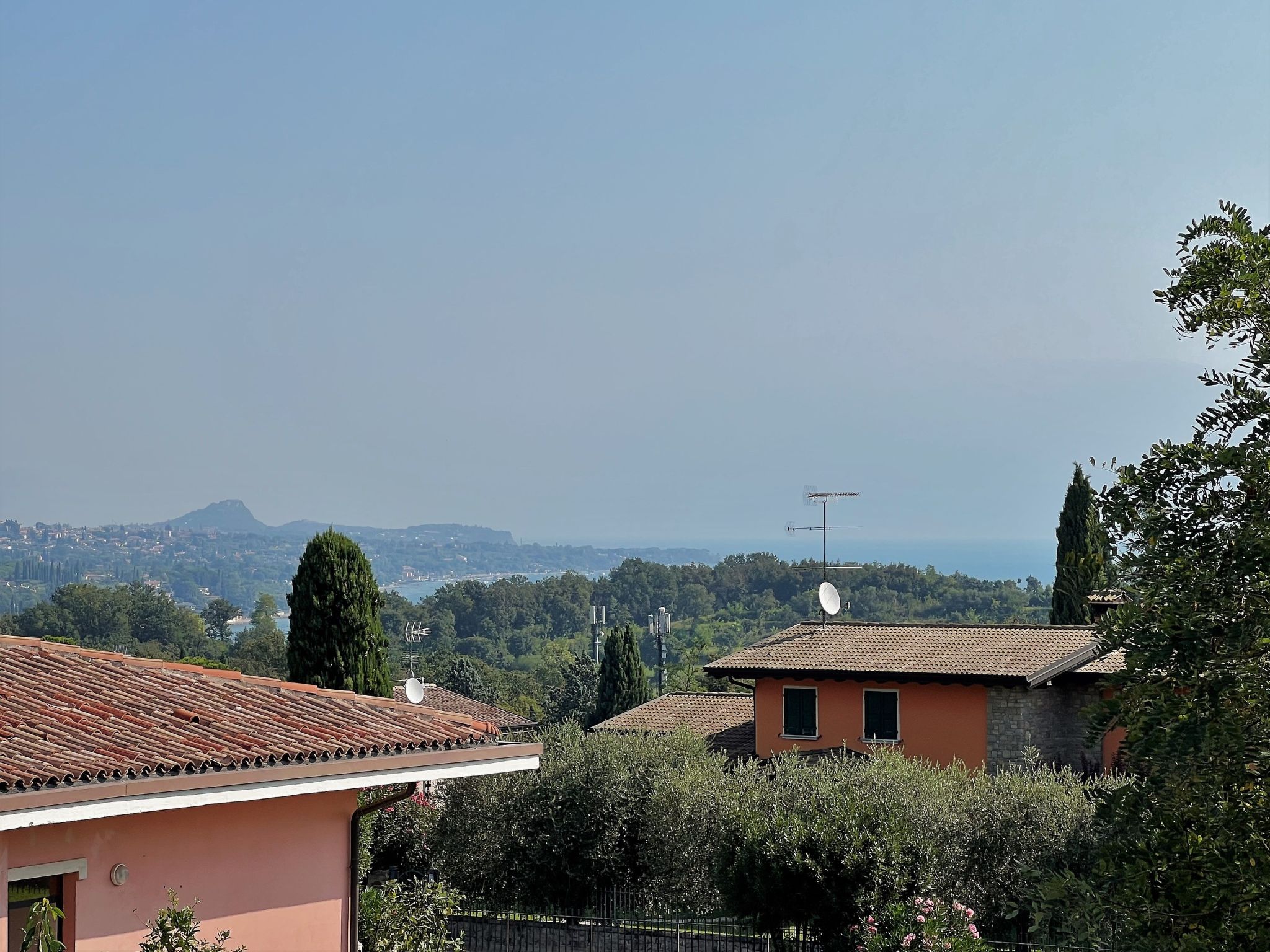 Casa sulle colline-Image-tags.info